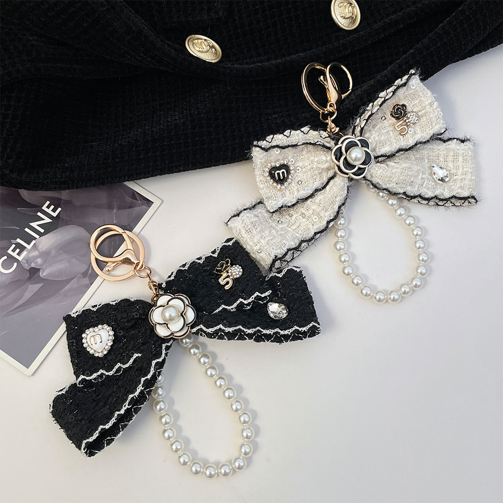 2026 Women's Cloth Bowknot Key - Vintage Fashion Ornaments recension och pris