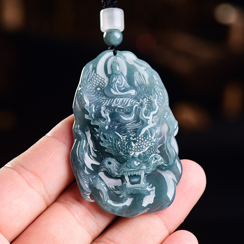 Natural Burmese Jadeite Dragon - Vintage Fashion Luxury recension och pris