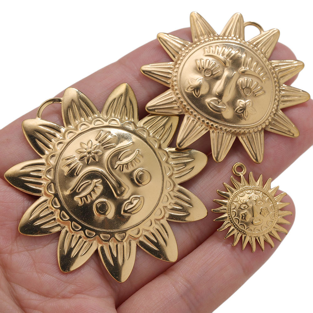 5pcs PVD Gold Charms Stainless - Vintage Fashion Theme recension och pris