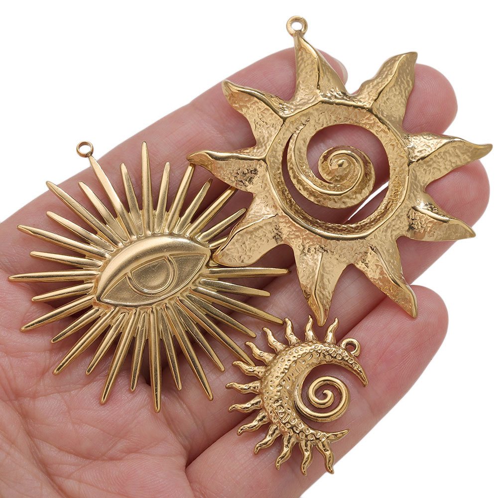 5pcs PVD Gold Charms Stainless - Vintage Fashion Theme recension och pris