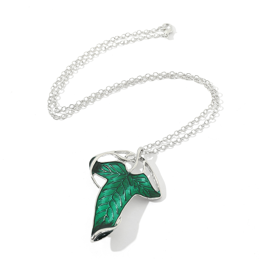 Vintage Green Leaf Pendant Nec - Vintage Fashion Theme recension och pris