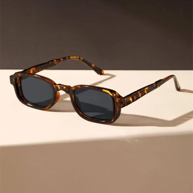 Luxurious Rectangle Sunglasses - Vintage Fashion Girl recension och pris