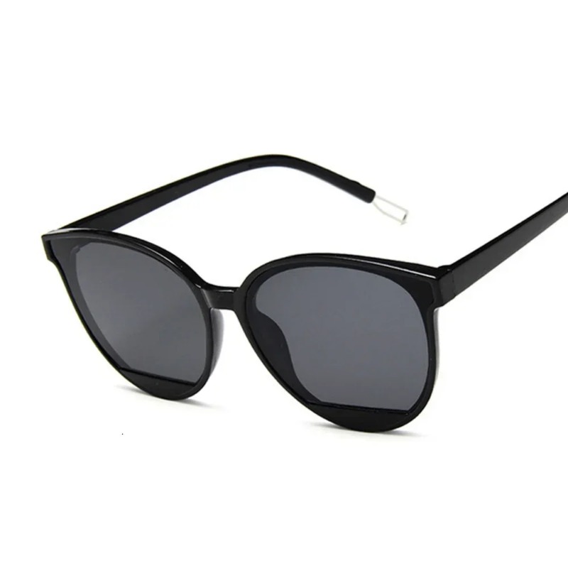 New Arrival Fashion Sunglasses - Vintage Fashion Girl recension och pris