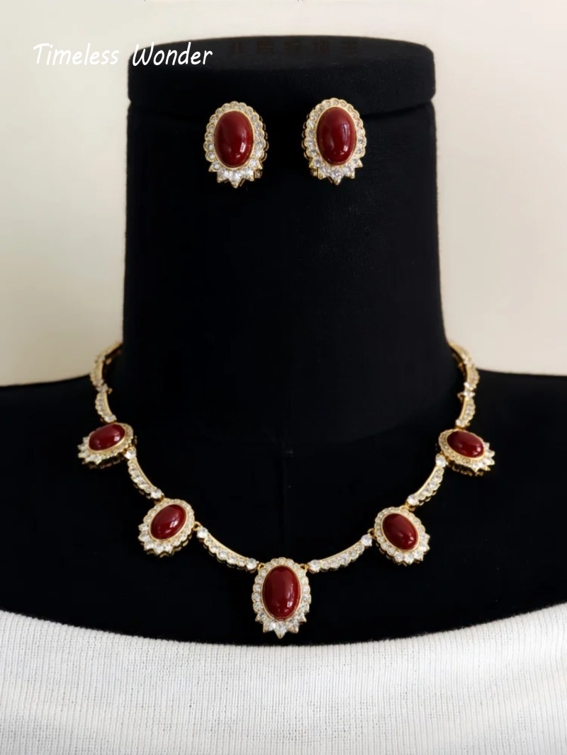 Timeless Wonder Fancy Zircon G - Vintage Fashion Earrings recension och pris