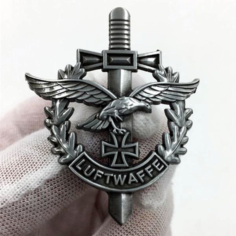 German Prussian Eagle Metal Br - Vintage Fashion Ornaments recension och pris