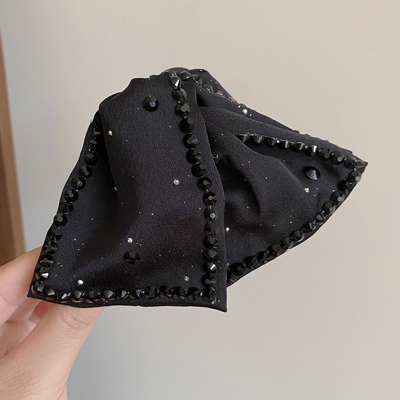 Elegant Large Rhinestones Bow  - Vintage Fashion Ornaments recension och pris