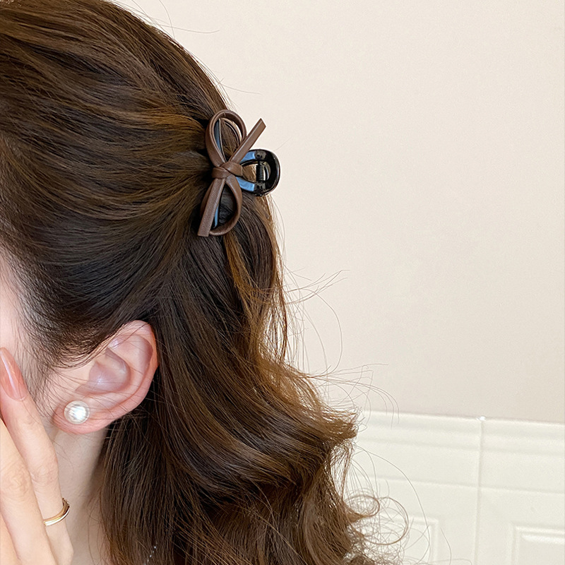 Vintage Leather Bow Small Hair - Vintage Fashion Ornaments recension och pris