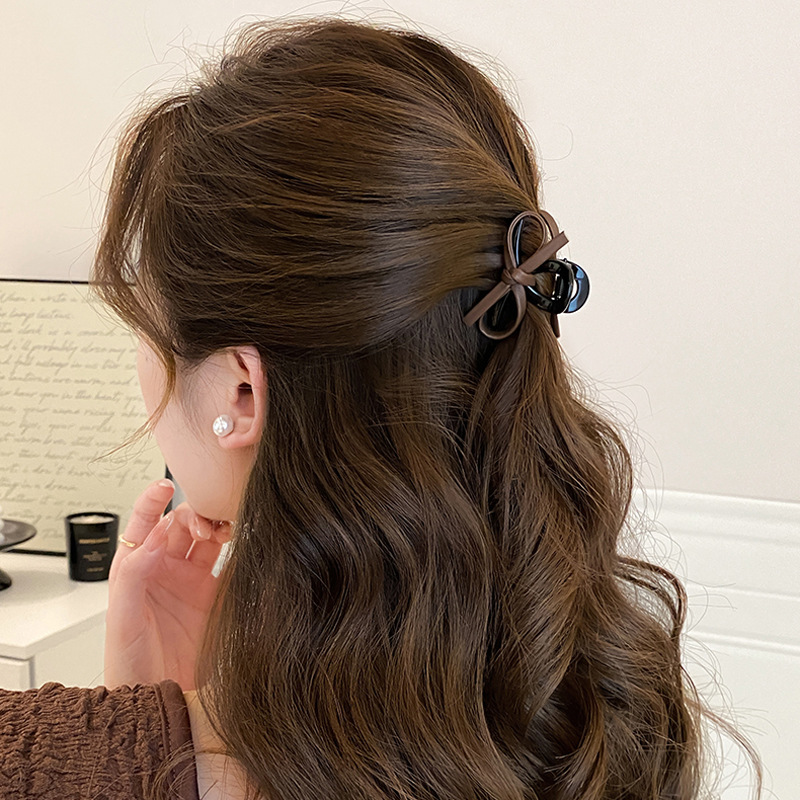 Vintage Leather Bow Small Hair - Vintage Fashion Ornaments recension och pris
